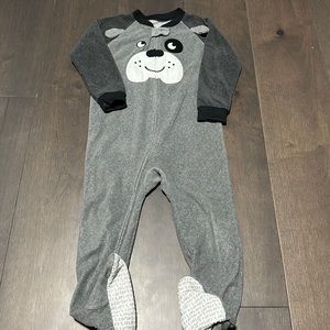 Carter’s fleece Pajamas. Dog design with 3D ears. Size 4T